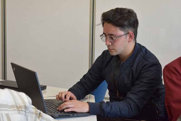 Centro de Estudios en Fundamentos de la Computación (7)