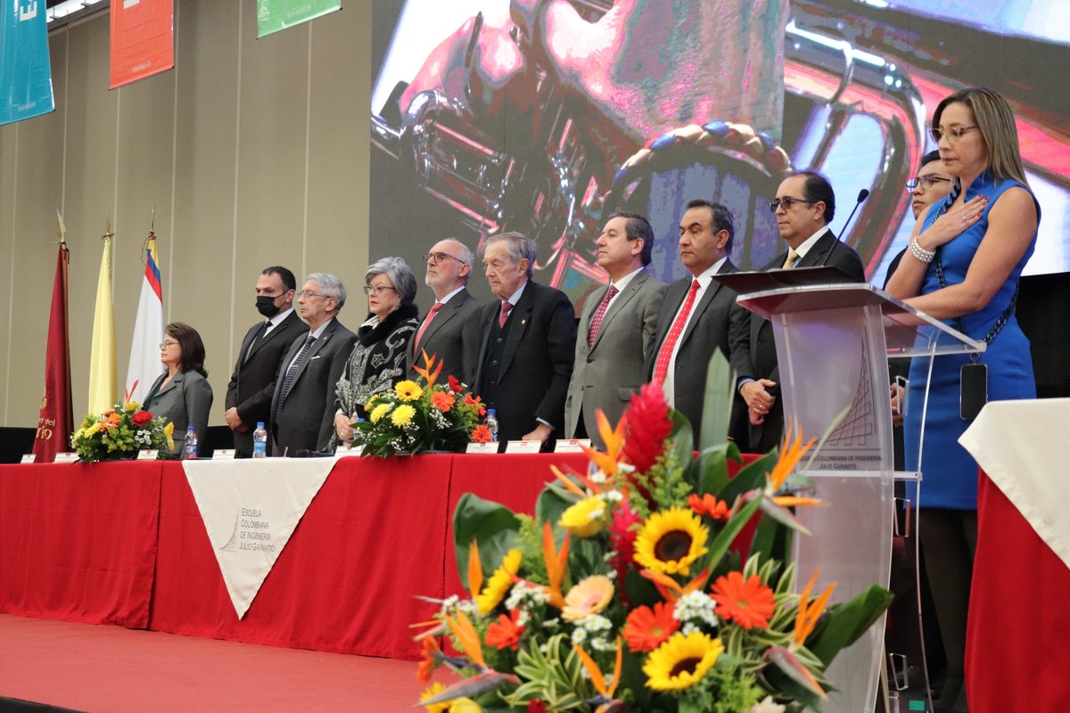 Ceremonia 92 . ° Grados pregrado (30)