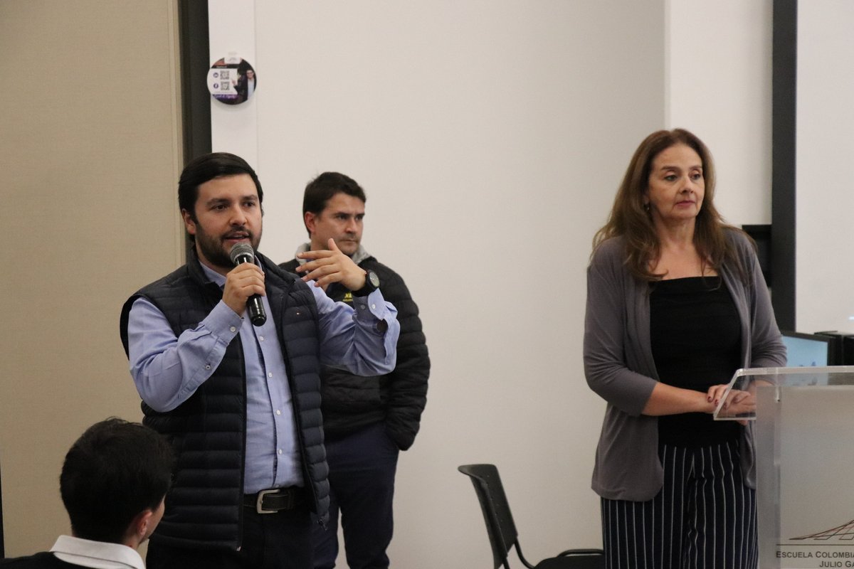 Conversatorio Drones (12).