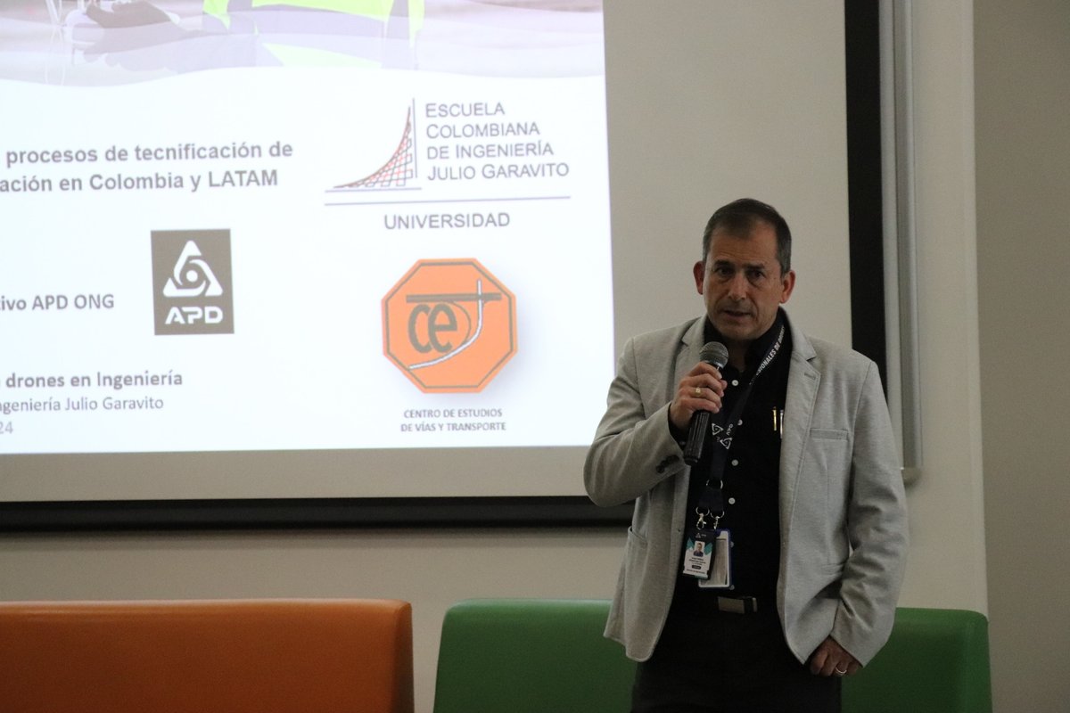 Conversatorio Drones (21).