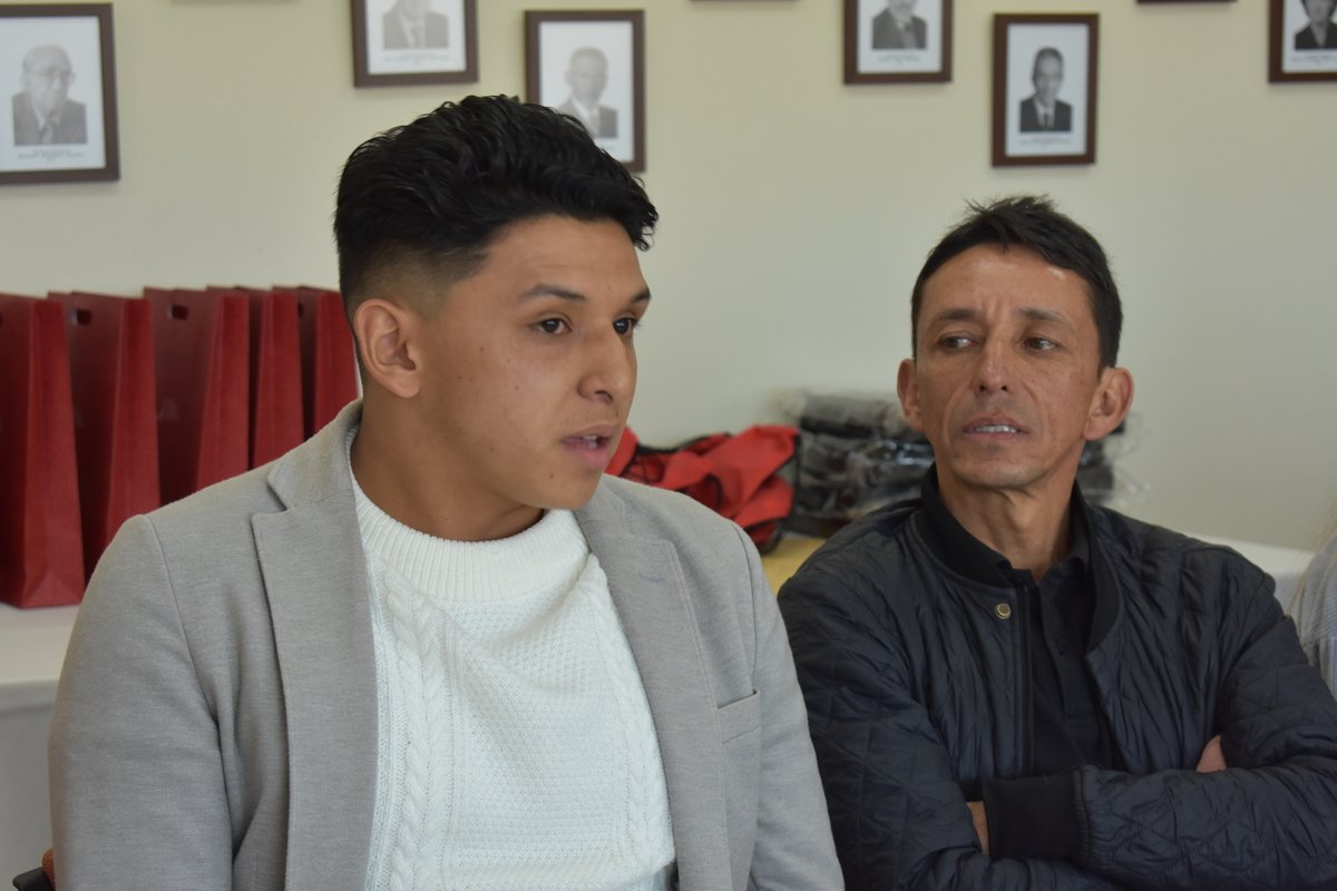 Entrega de becas. Escuela Colombiana de Ingeniería - Fundación Bolívar 4