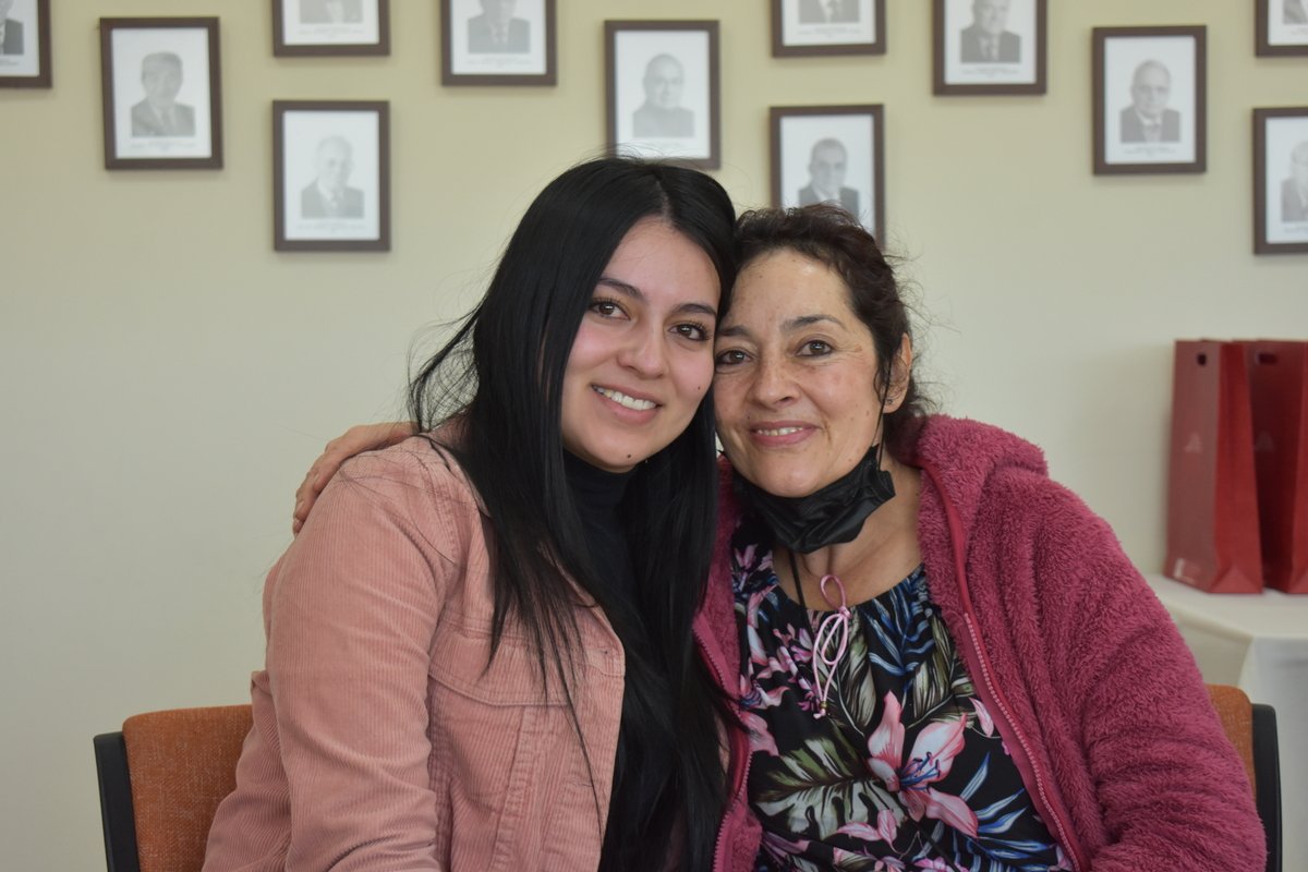 Entrega de becas. Escuela Colombiana de Ingeniería - Fundación Bolívar 5