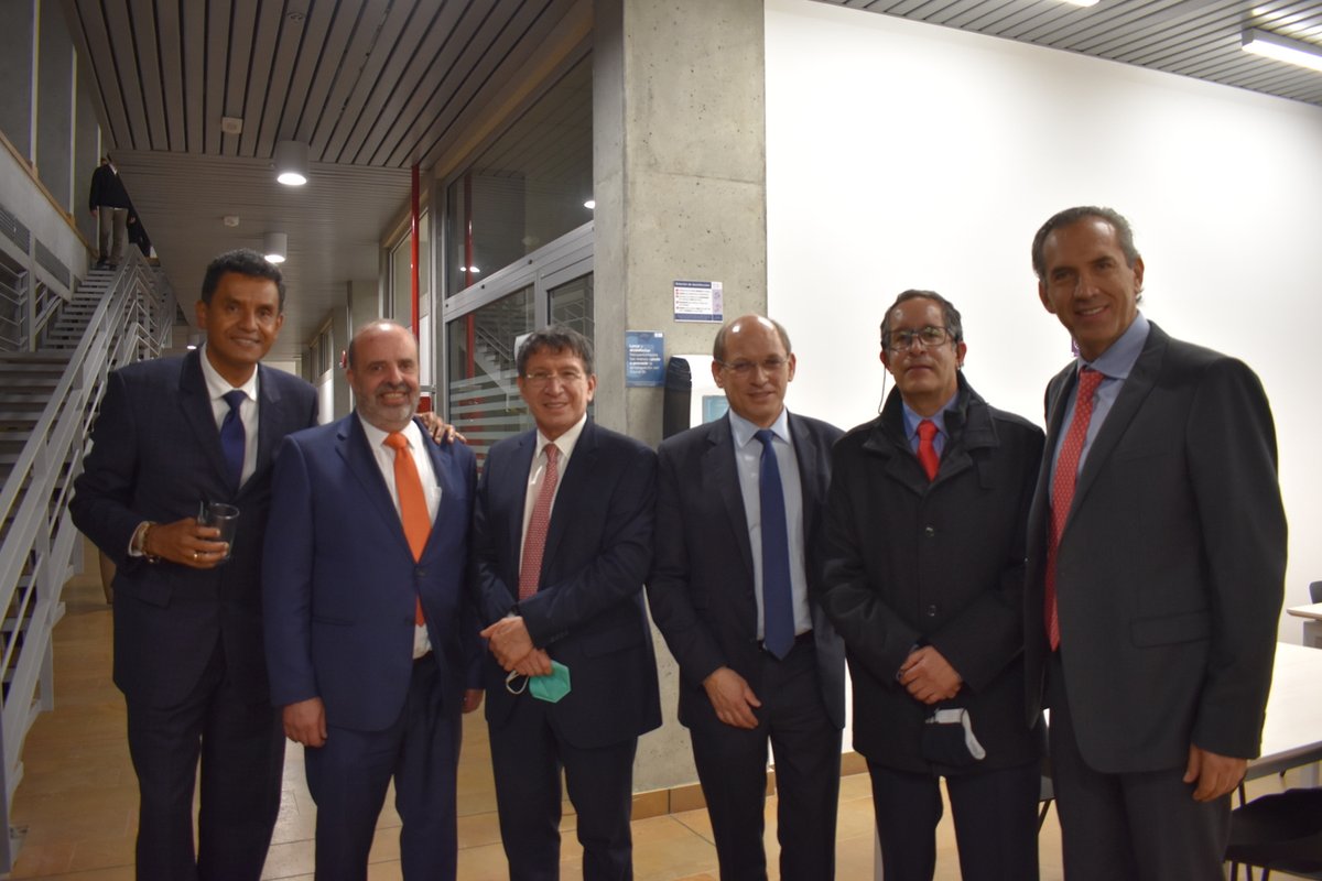 Inauguración del edificio de Posgrados Luis Guillermo Aycardi.642