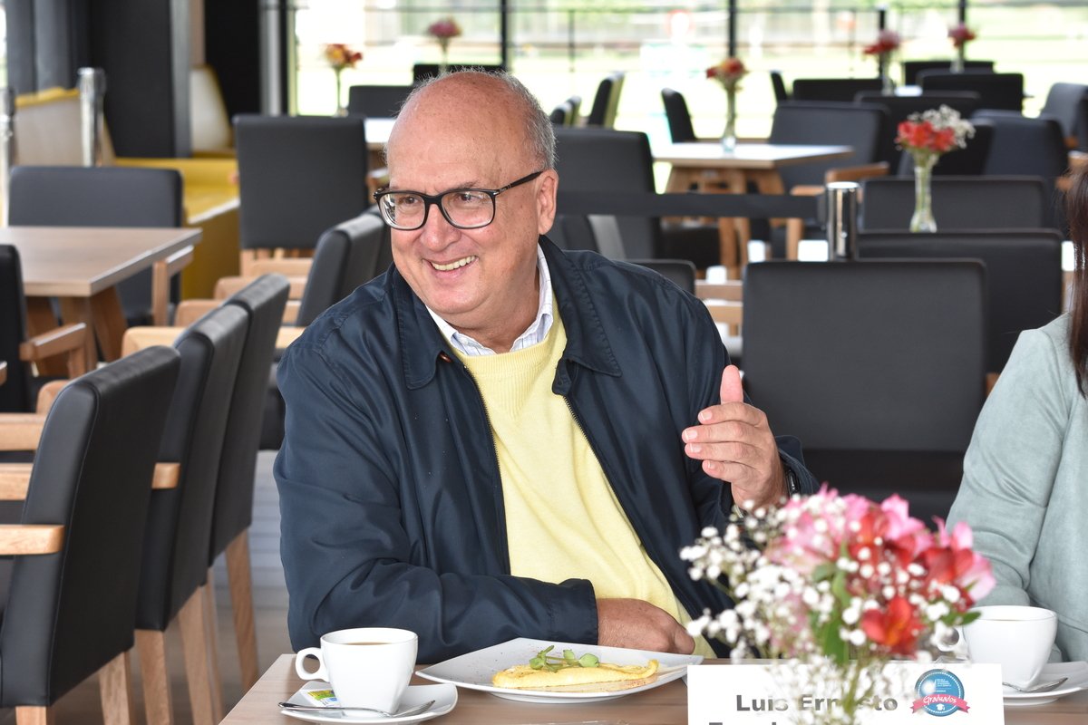 Desayuno de graduados 16 de marzo (7)