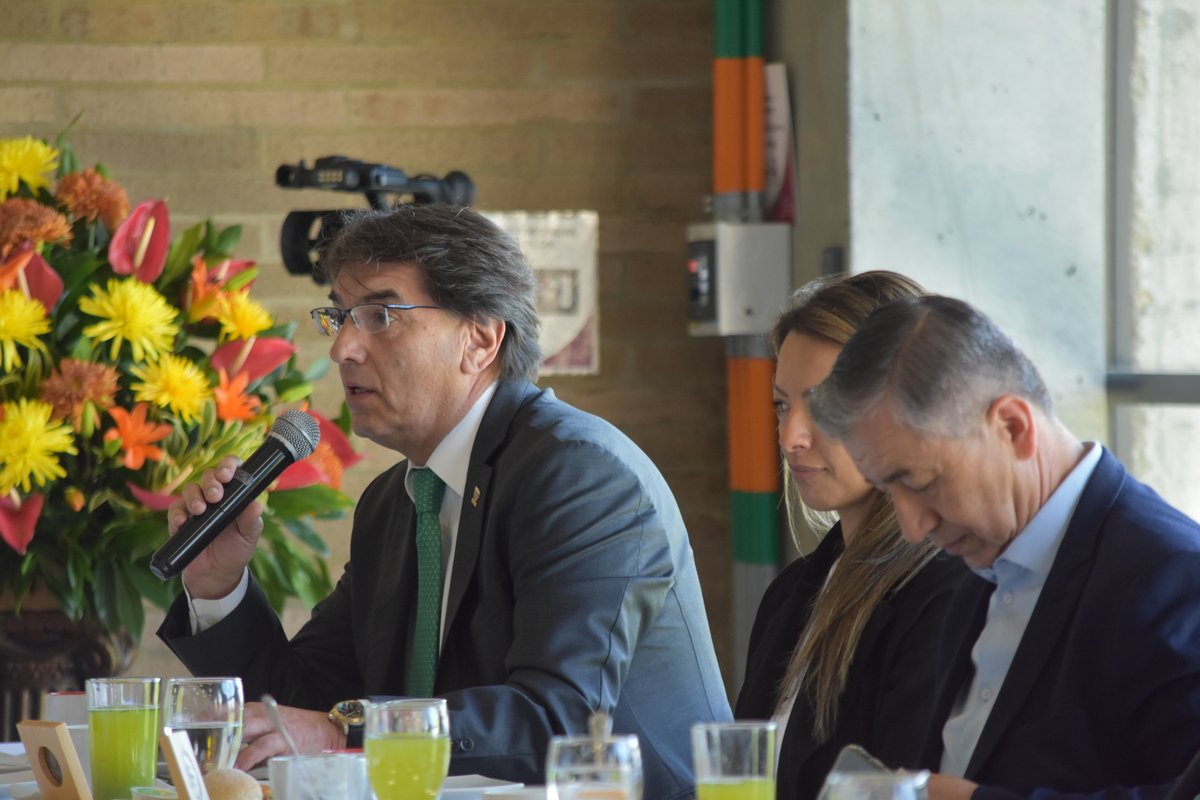 Desayuno de graduados destacados (24)