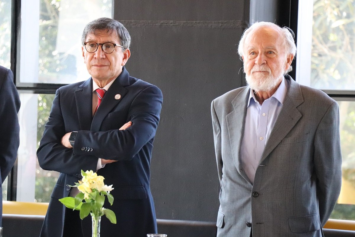 Desayuno graduados octubre (9)