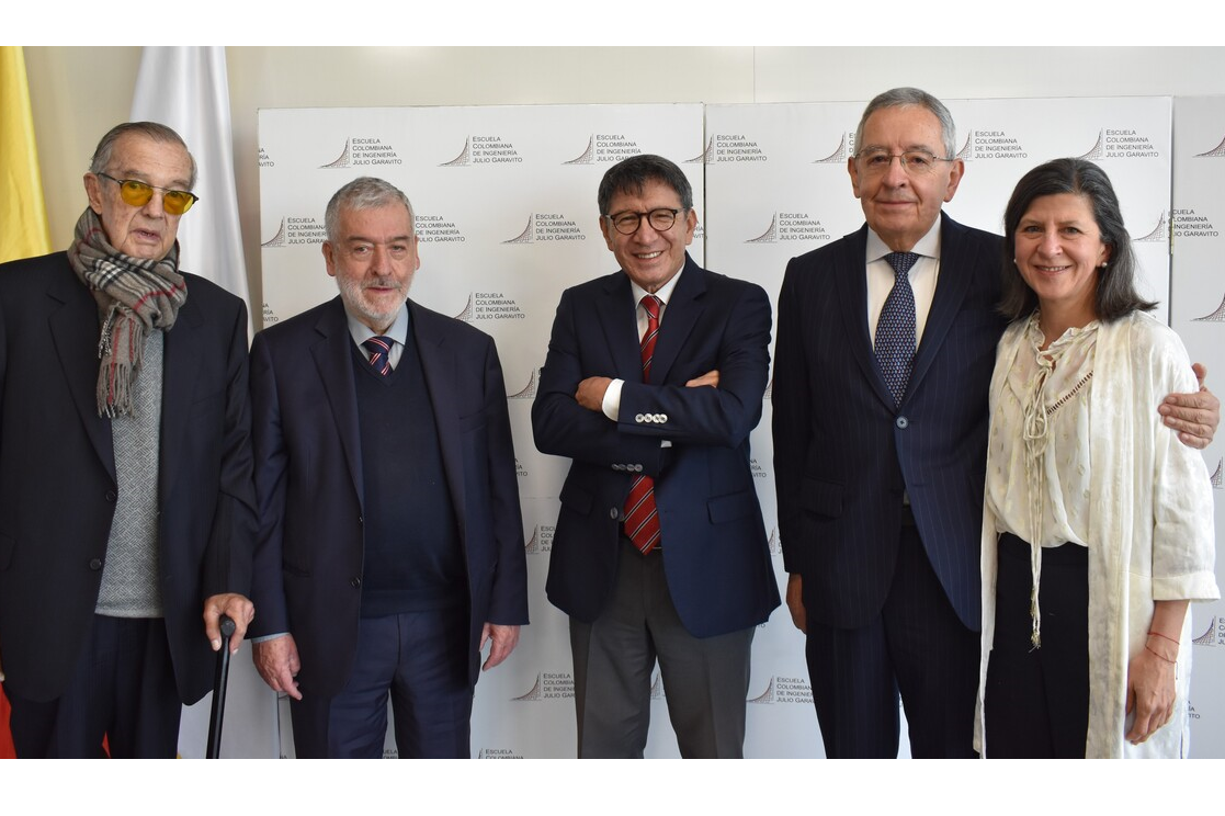 Desayuno para fundadores 50 años (44)