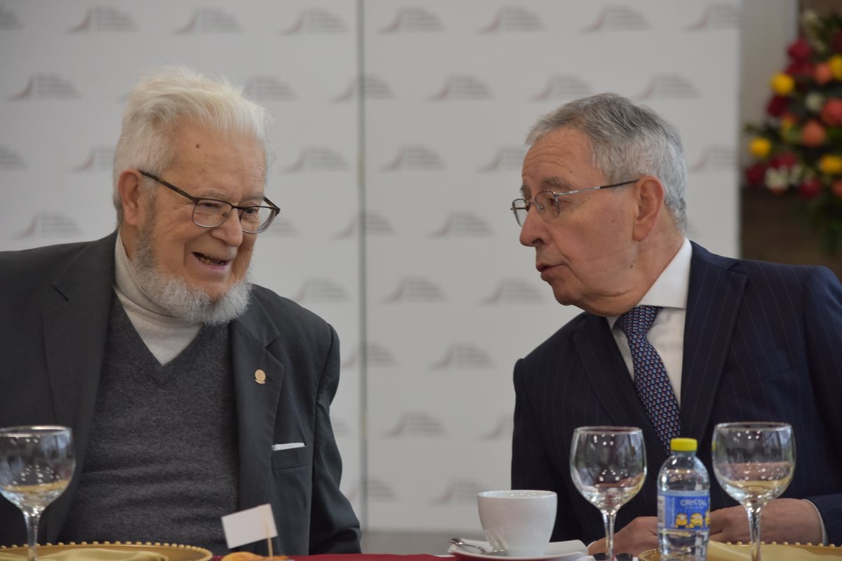 Desayuno para fundadores 50 años (34)