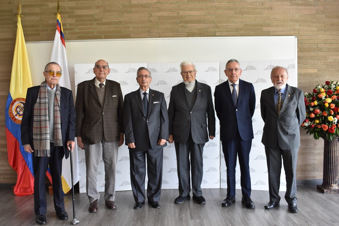 Desayuno para fundadores 50 años (12)