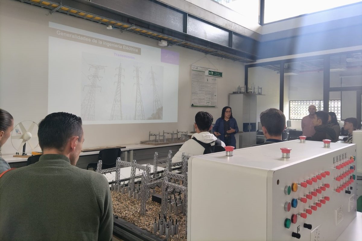 Día como profesional 2024-2 (57).