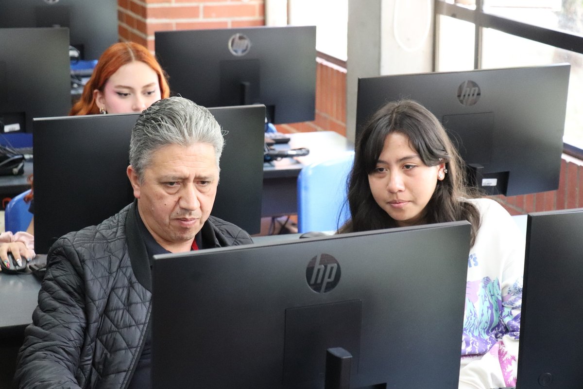 Día como profesional 2024-2 (35).