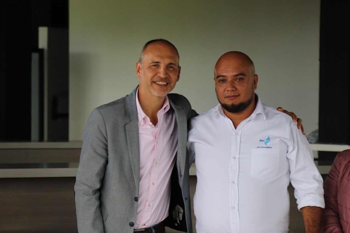 Diplomas Colgas (38)