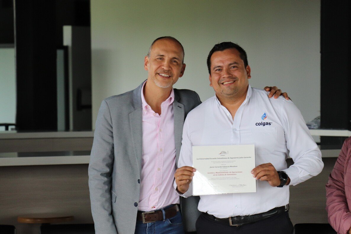 Diplomas Colgas (40)