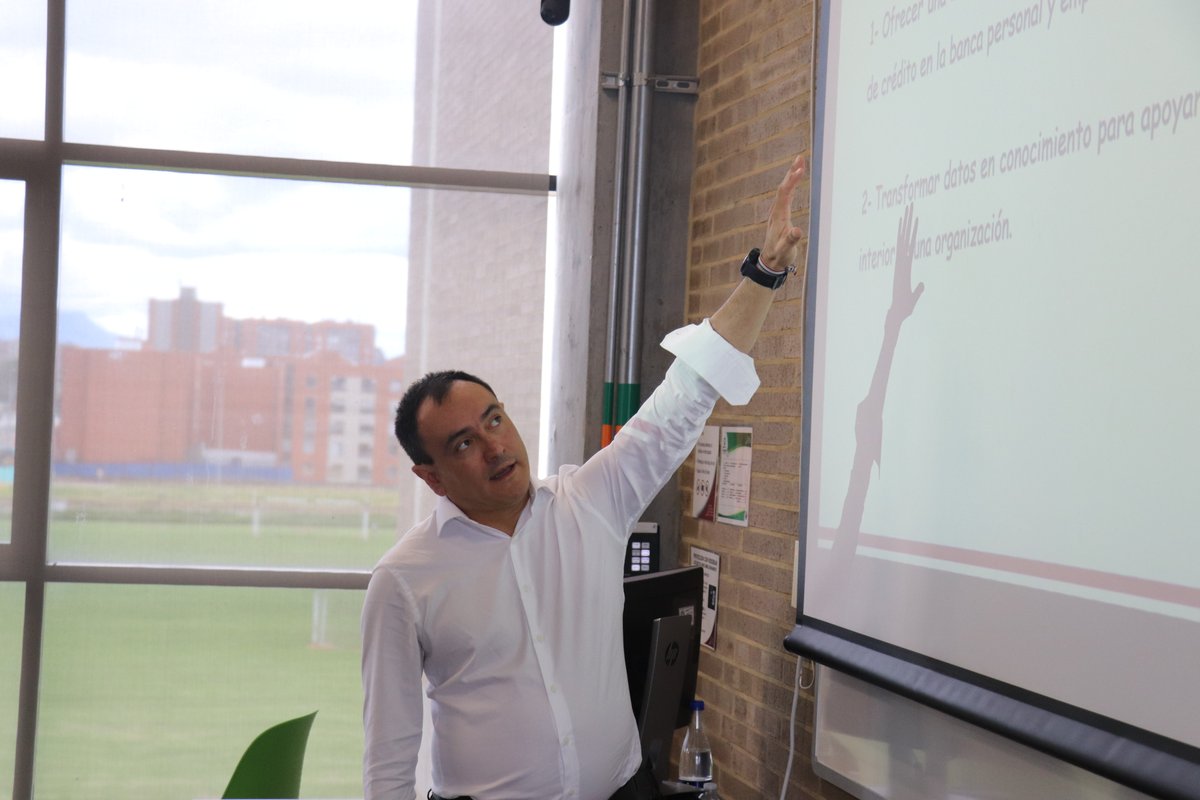 EIV 2025 CURSOS MAESTRÍA EN CIENCIA DE DATOS (11)