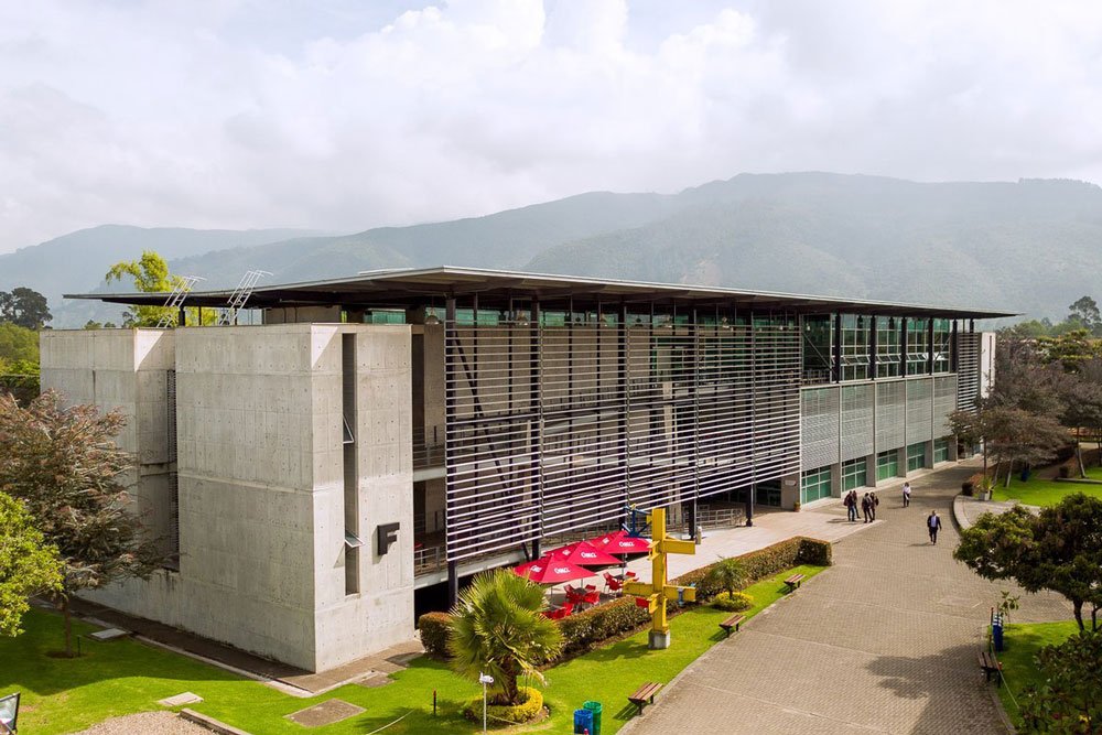 Edificio F de la Escuela Colombiana de Ingeniería Julio Garavito