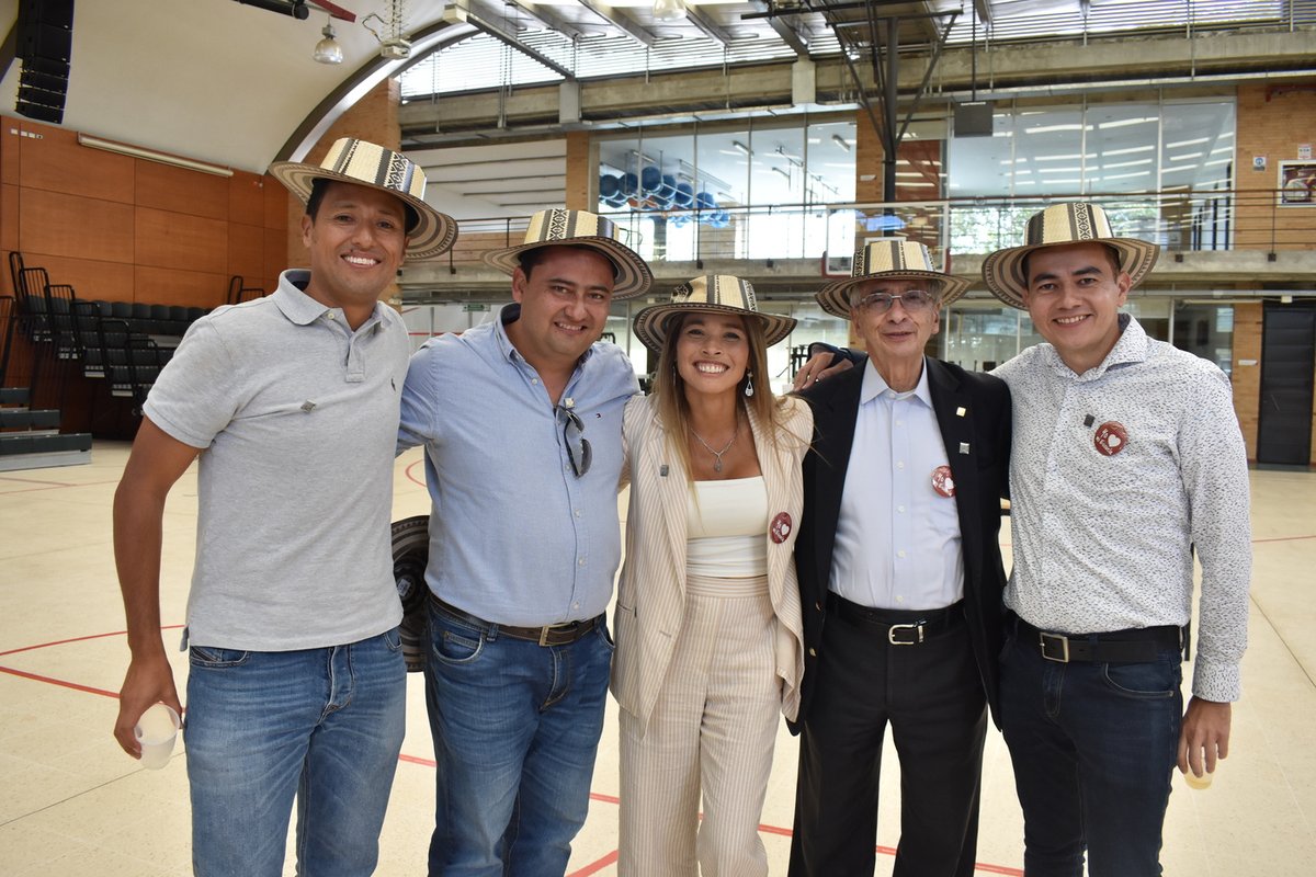 Encuentro de graduados de Ingeniería Civil (63)
