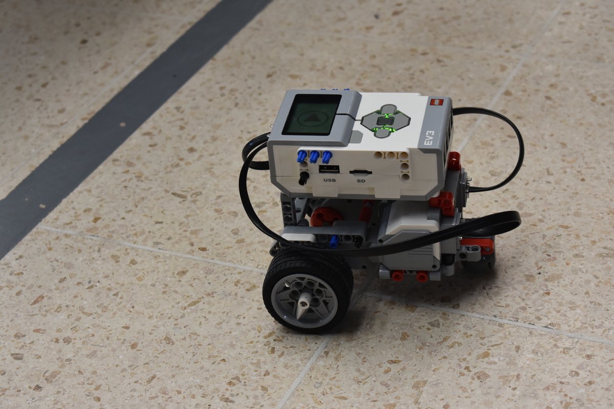 Encuentro de padres 2022-2 (16)