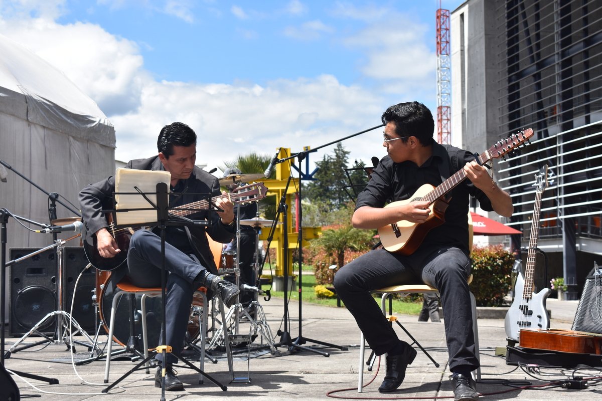 Encuentro de padres 2022-2 (22)