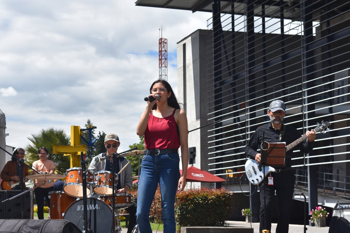 Encuentro de padres 2022-2 (30)