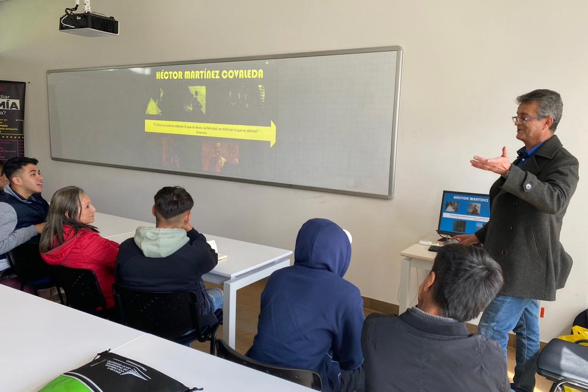 Encuentro de padres 2022-2 (32)