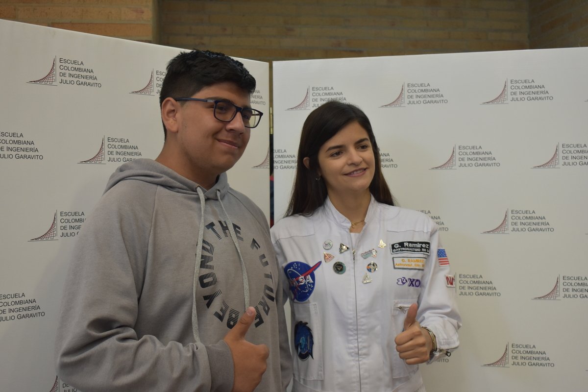 Encuentro de padres 2022-2 (7)