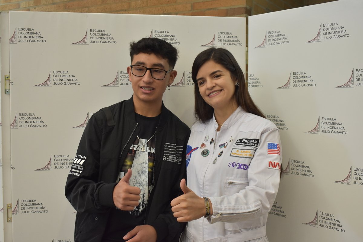 Encuentro de padres 2022-2 (8)