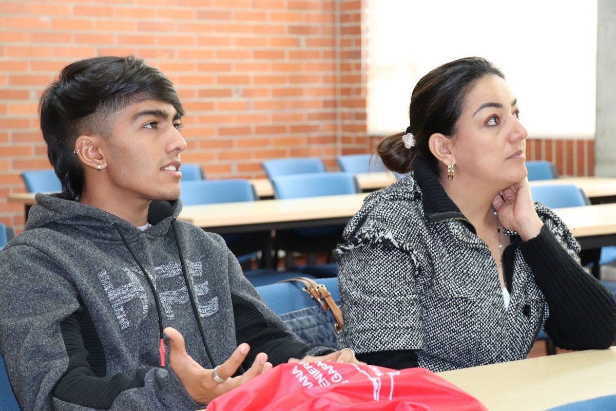 Encuentro de padres 2024-1 (64)