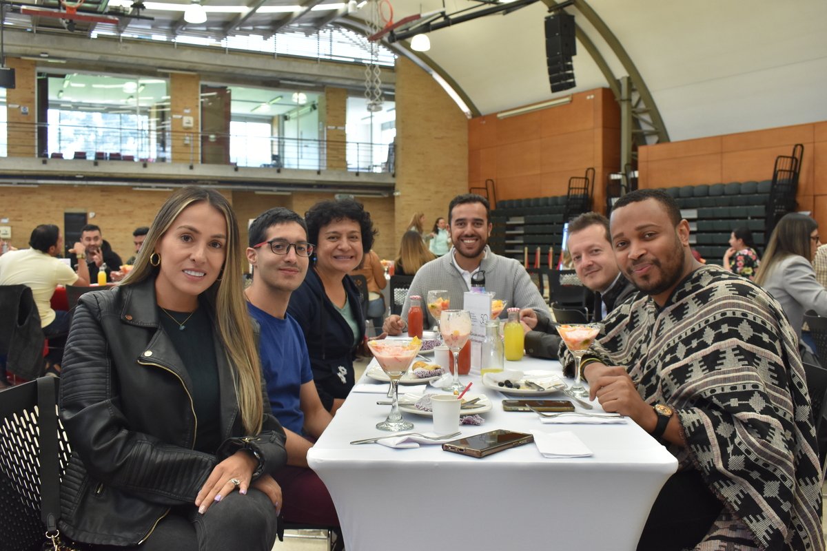 Encuentro de graduados Ingeniería Industrial (11)