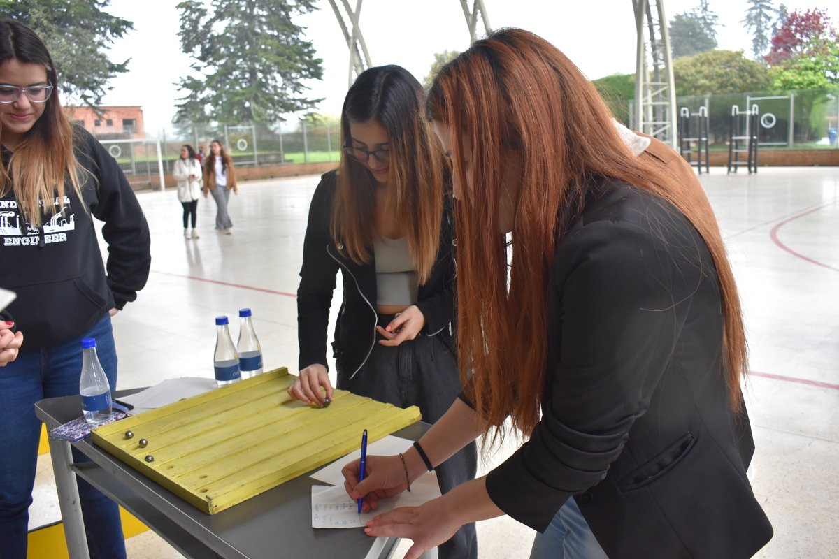 Encuentro de graduados Ingeniería Industrial (17)