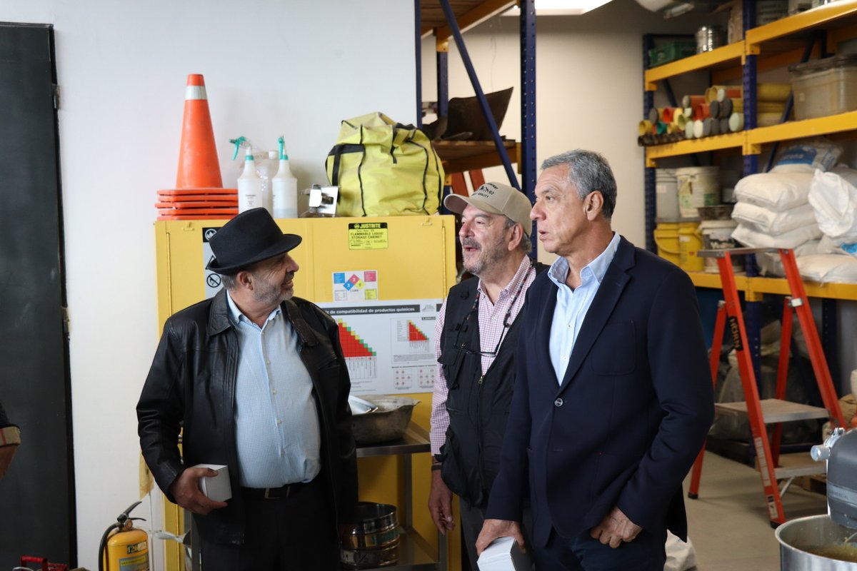 Encuentro graduados civil 1982 (28).