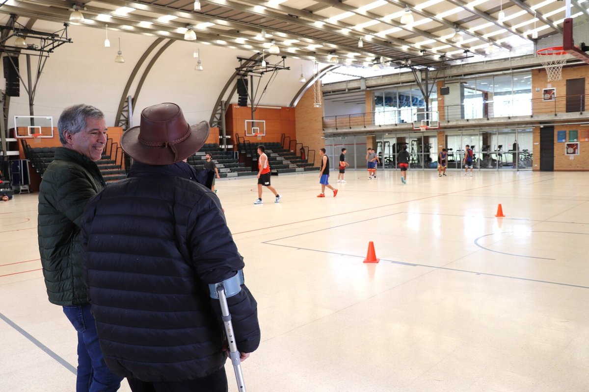 Encuentro graduados civil 1982 (13).