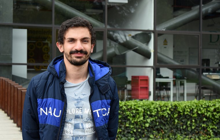 Enrique Briceño Aparicio - Integrante Departamento de Chasís.jpg