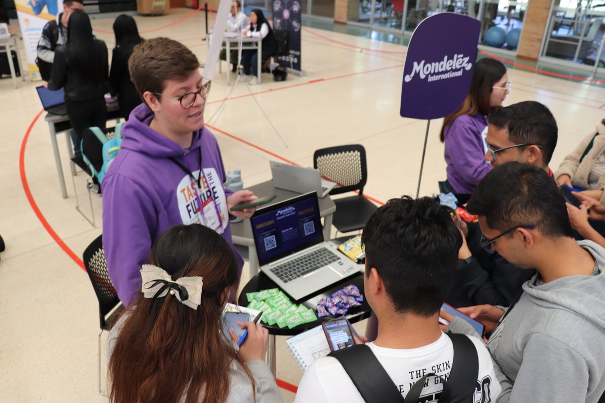 Feria de Proyección Profesional 2024-2 (7)