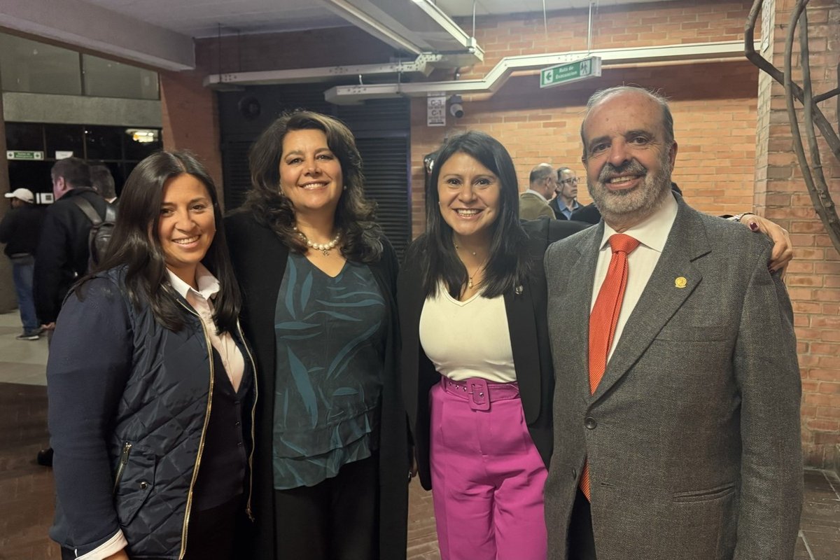 Fotos celebración de 52 años (4)