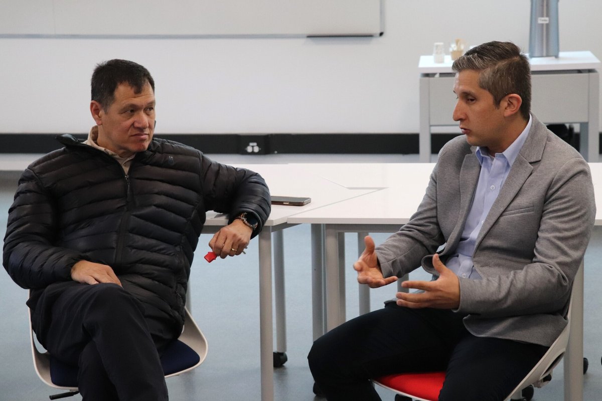 Fotos visita a labs Empresas (4)