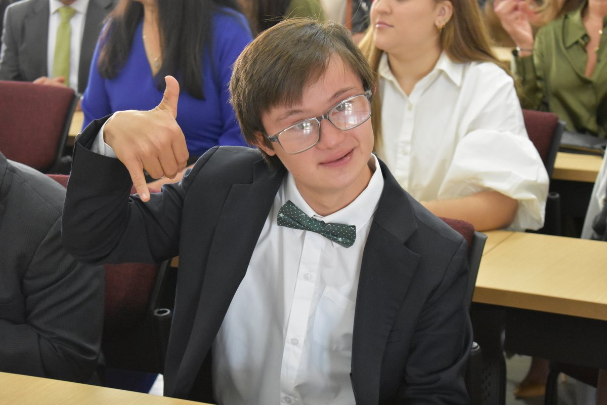 Graduación jóvenes Corporación Síndrome Down 2022  (18)