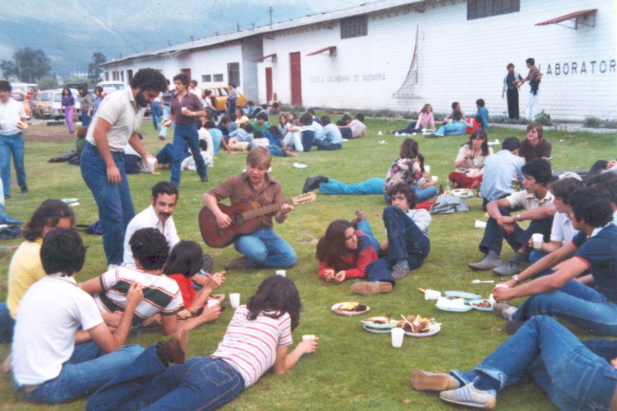 Graduados de la Escuela Colombiana de Ingeniería Julio Garavito-1.jpg