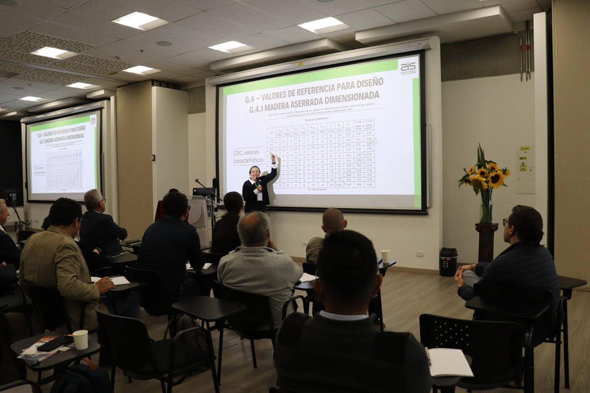 Lanzamiento Norma AIS 100-24