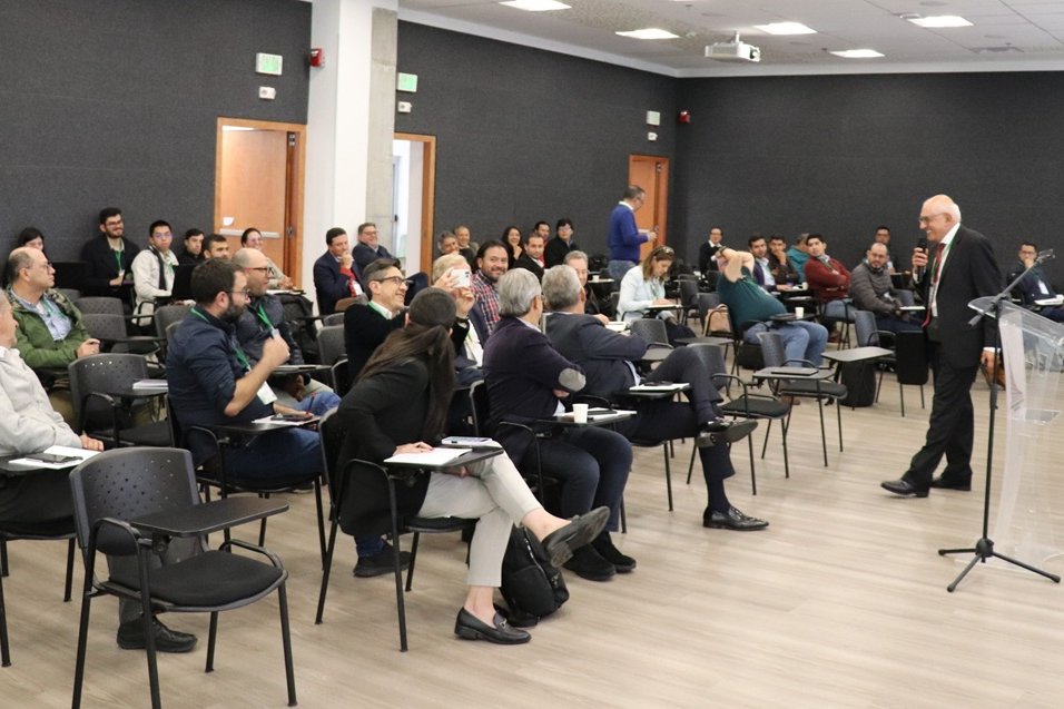 PRIMERA NORMA AIS 100-24