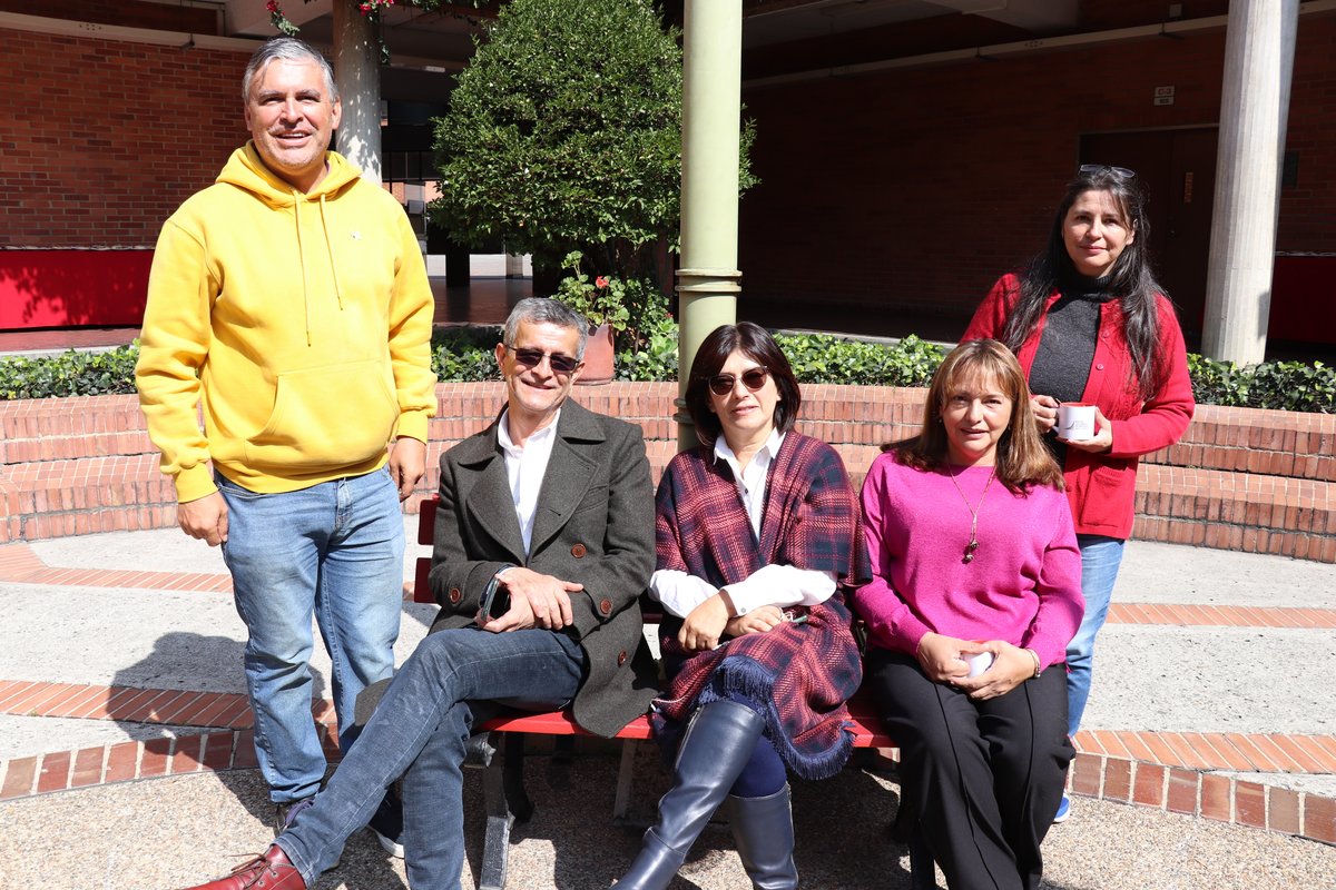 Bienvenida profesores 2025-1