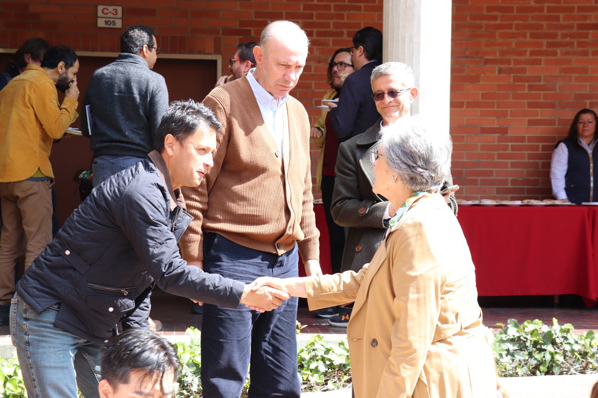 Bienvenida profesores 2025-1