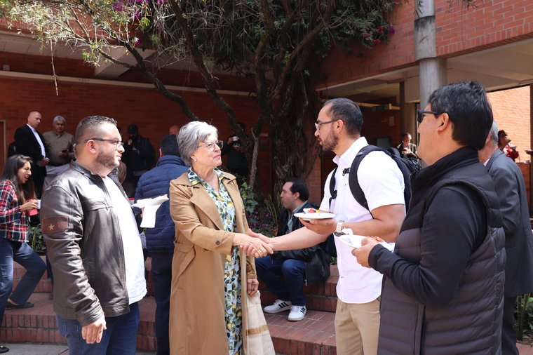 Bienvenida profesores 2025-1