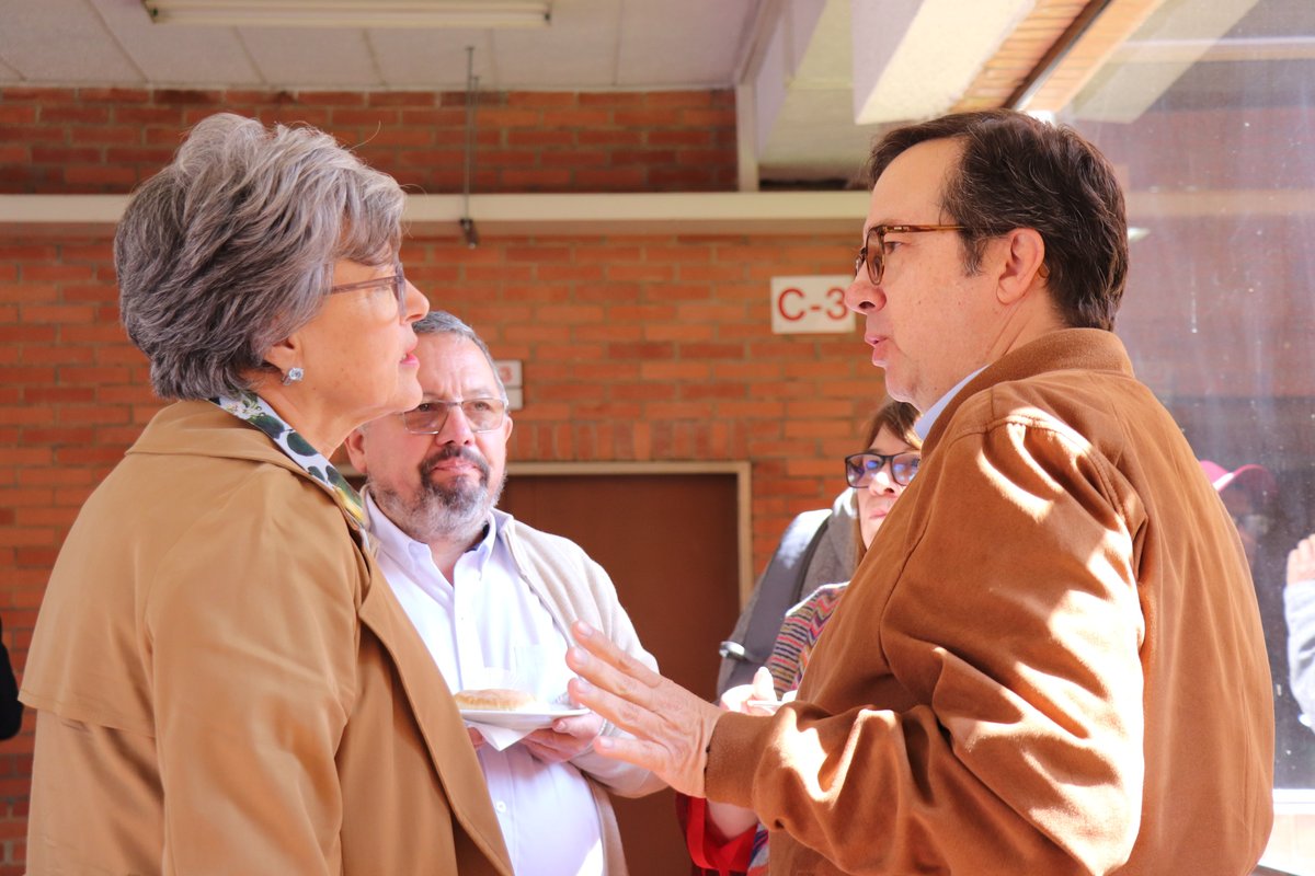 Bienvenida profesores 2025-1