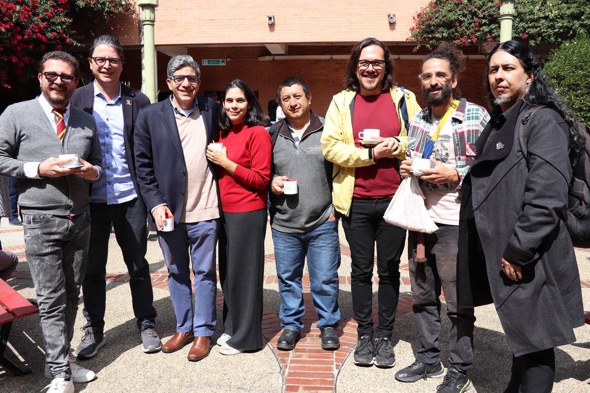 Bienvenida profesores 2025-1
