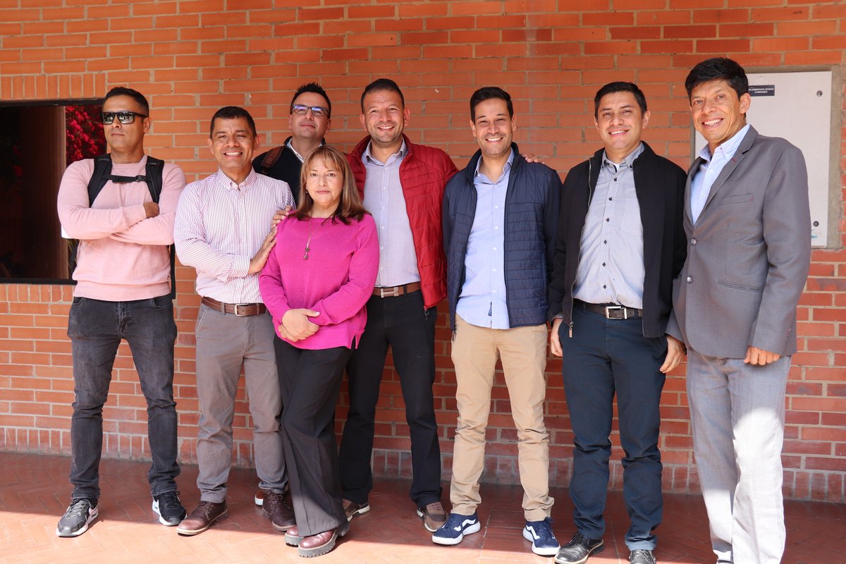 Bienvenida profesores 2025-1