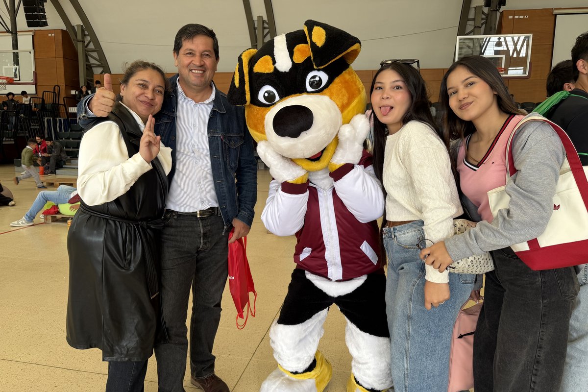 DÍA COMO PROFESIONAL 2026 - 2 - UNIVERSIDAD ESCUELA COLOMBIANA DE INGENIERÍA JULIO GARAVITO