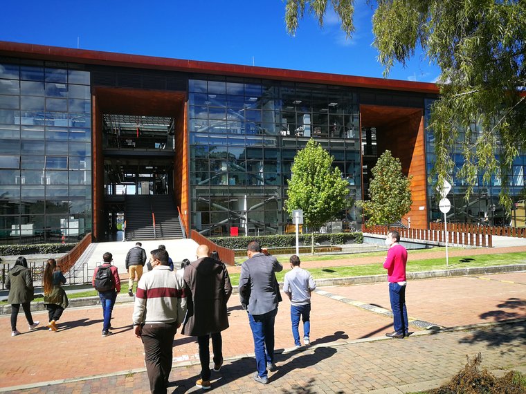 CAMPUS