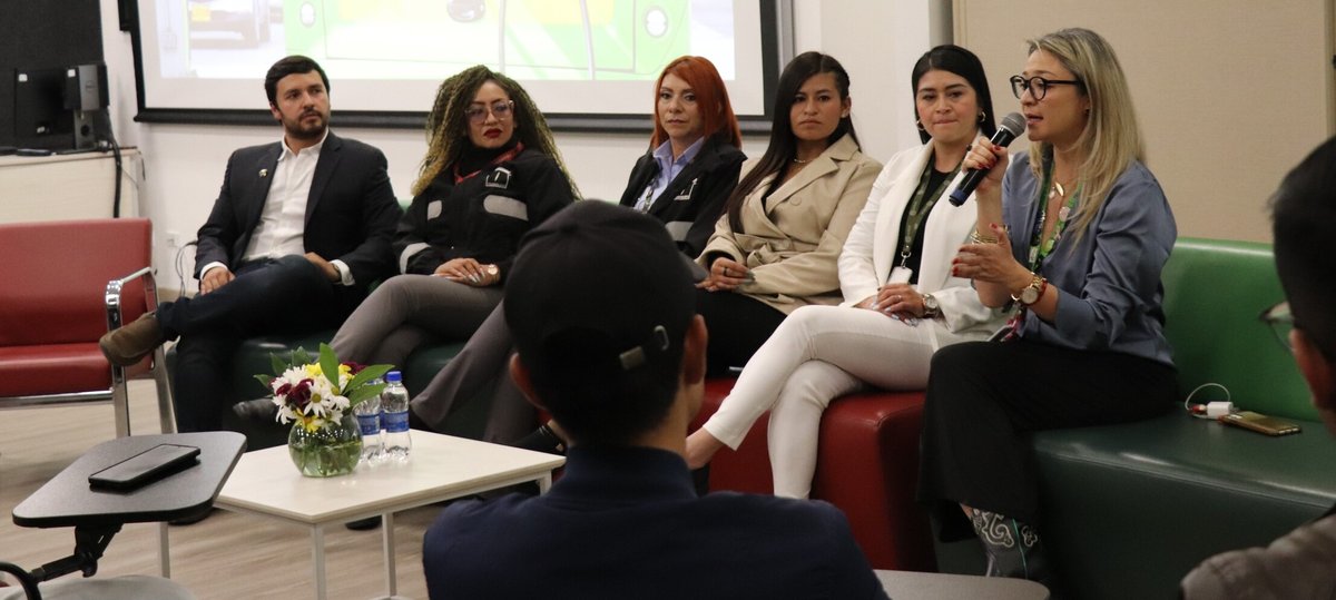 DIA DE LA MUJER LA ROLITA