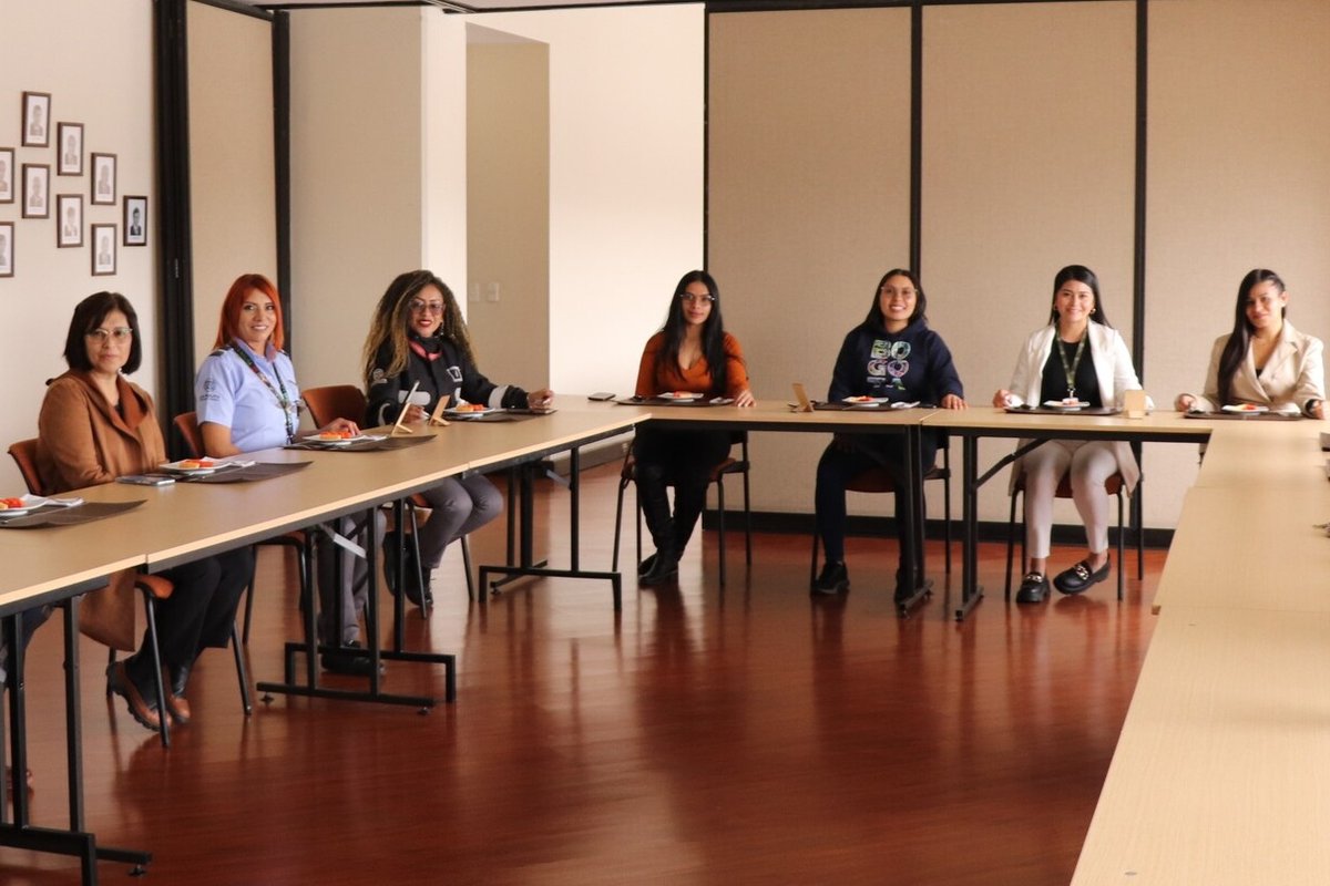 DIA DE LA MUJER LA ROLITA