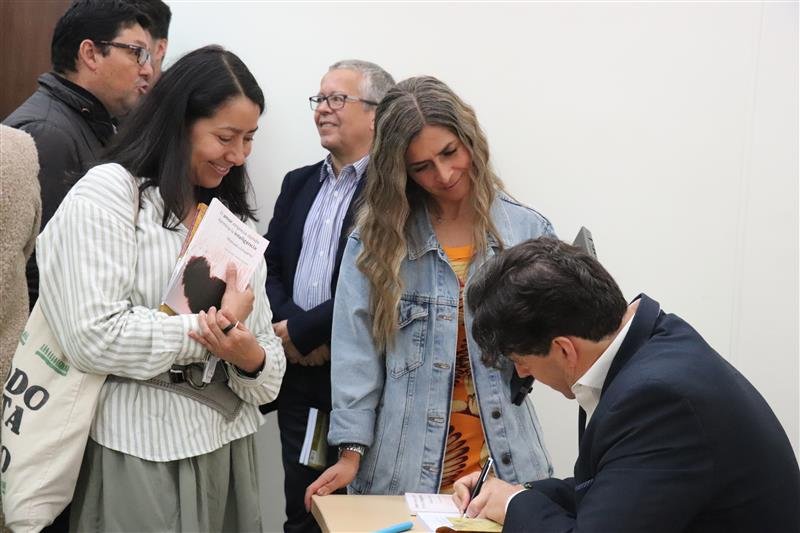 Lanzamiento del libro Conducción, Negociación y Seducción